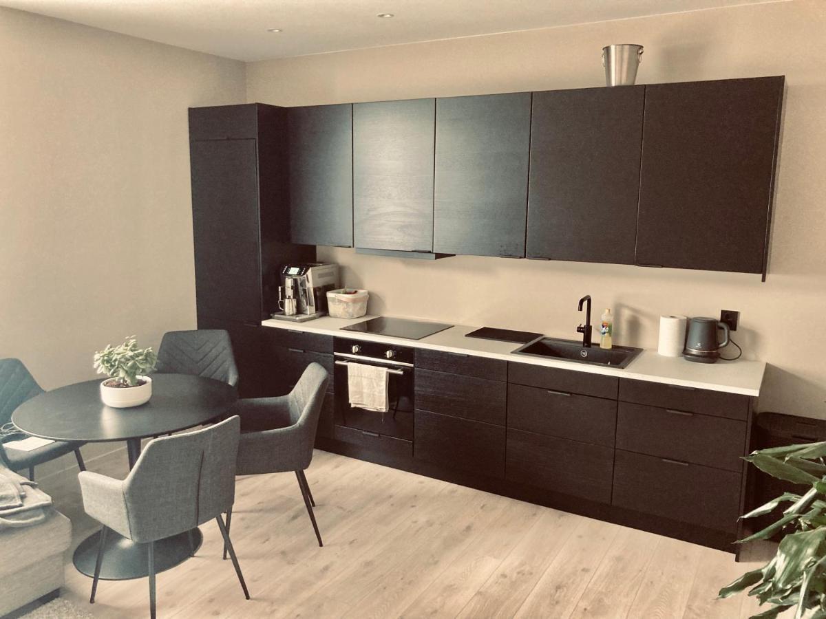 Free Parking Central 2Bedrooms With Terrace Ålesund Buitenkant foto